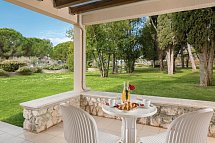 Hotel & Residence Garden Istra Plava Laguna - Wohnbeispiel Doppelzimmer Nebengebäude (Zimmercodierung DBV)