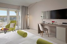 Hotel & Residence Garden Istra Plava Laguna - Wohnbeispiel DZ Premium Poolseite Nebengeb. (Zimmercodierung DMP)