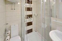 Apartments Stella Plava Laguna - Badbeispiel (Zimmercodierungen AB1, AM1 & AS1)