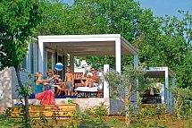 Valamar Camping Lanterna - Wohnbeispiel Istrian Home für 4 plus 2 (Zimmercodierung CB2)