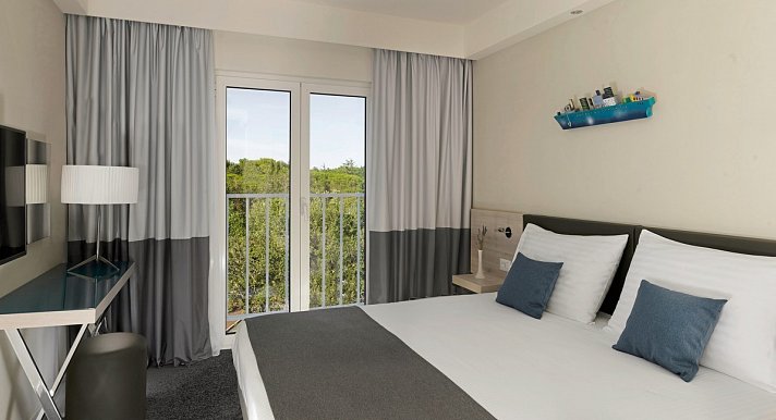 Park Plaza Belvedere