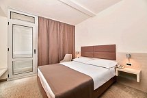 Mediteran Plava Laguna - Wohnbeispiel Doppelzimmer Economy (Zimmercodierung DE1)