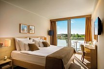 Valamar Parentino Hotel - Wohnbeispiel Zimmer für 2 Meerseite (Zimmercodierungen DSC & DCC)