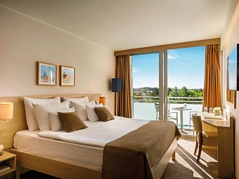 Valamar Parentino Hotel - Wohnbeispiel Zimmer für 2 Meerseite (Zimmercodierungen DSC & DCC)