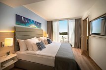 Valamar Parentino Hotel - Wohnbeispiel Suite für 2 plus 2 (Zimmercodierung JMV)