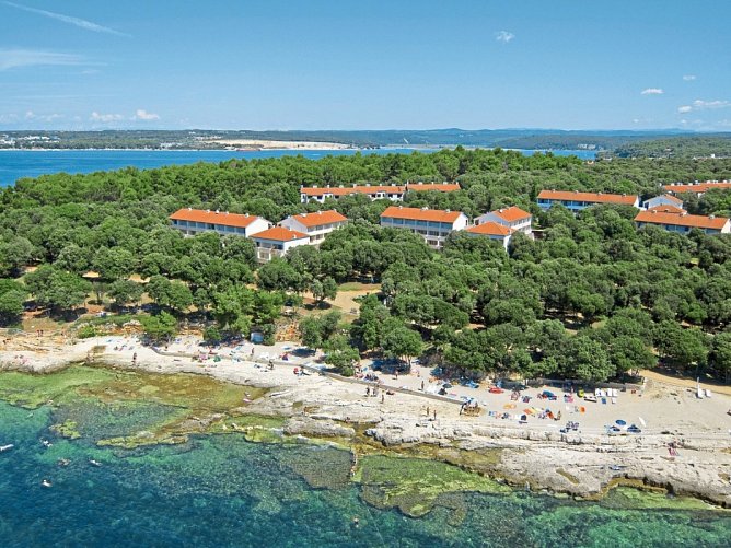 Lanterna Resort