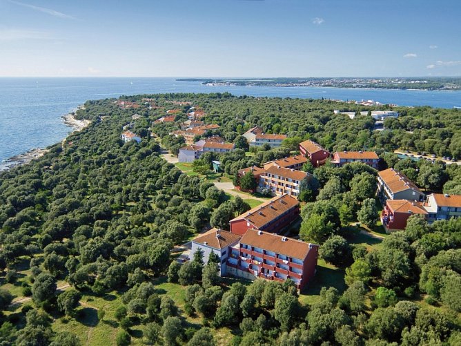 Lanterna Resort
