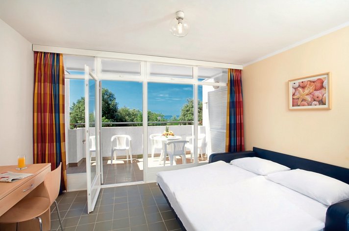 Lanterna Resort