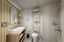 Sunny Porec Hotel by Valamar - Badbeispiel (Zimmercodierungen DS1, TS1 & FB1)