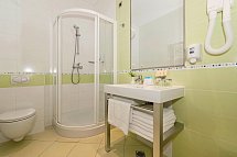 Resort Belvedere Apartments - Beispiel Bad Appartement 1 Schlafzimmer (Zimmercodierungen AB2 & ABO)