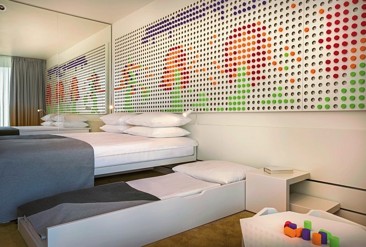 Family Hotel Amarin - Wohnbeispiel Doppelzimmer Meerseite 2+1 (Zimmercodierungen DBC & FVC)