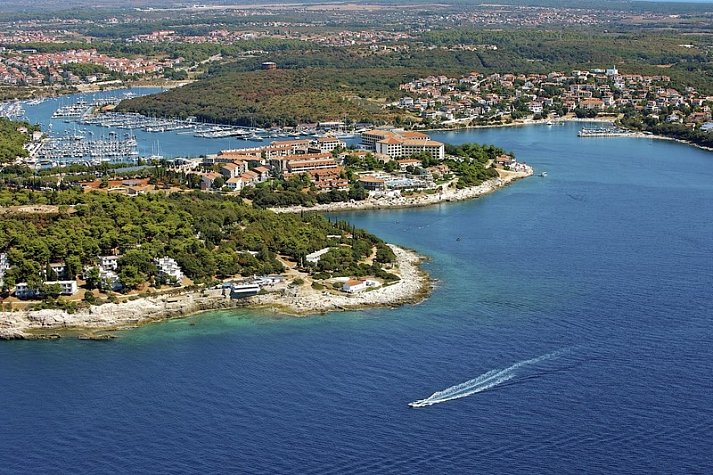 Arena Verudela Beach