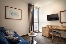 Valamar Sanfior Hotel & Casa - Wohnbeispiel Juniorsuite für 2 plus 2 (Zimmercodierung JBU)