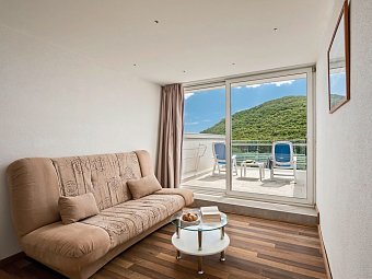 Narcis - Wohnbeispiel Doppelzimmer Meerseite 2-4 Personen (Zimmercodierungen DBC, D1C & DB2)