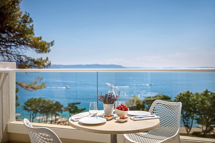 Girandella Resort Valamar Collection Designed for Adults - Wohnbeispiel Juniorsuite für 2 plus 1 Meerblick (Zimmercodierung JBM)