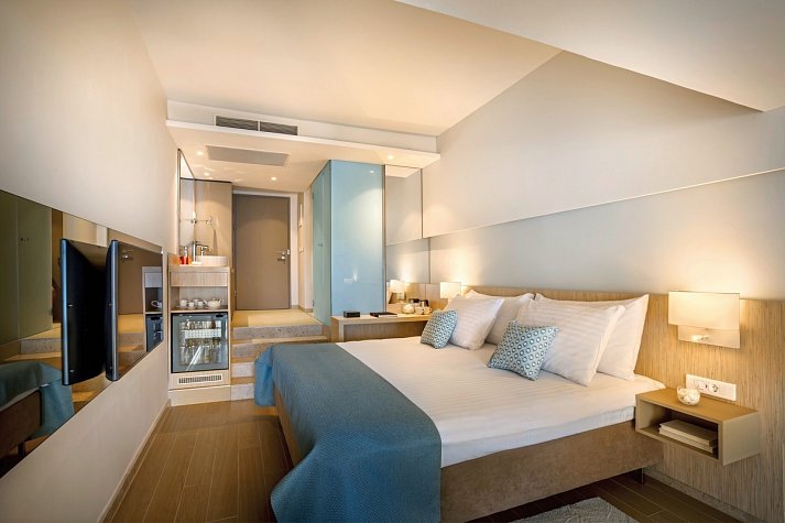 Girandella Resort Valamar Collection Designed for Adults - Wohnbeispiel Suite für 2 mit Jacuzzi (Zimmercodierung WMM)