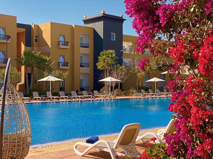 El Olivar Palace