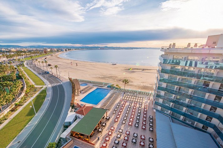 Golden Donaire Beach