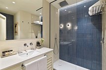 H10 Imperial Tarraco - Badbeispiel Doppelzimmer (Zimmercodierungen DB1 & DBM)