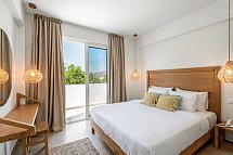 Absolute Kiotari Resort - Wohnbeispiel Doppelzimmer Gartenblick (Zimmercodierung DBG)
