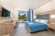 Marathon Hotel - Wohnbeispiel Doppelzimmer Poolblick (Zimmercodierung D1P)