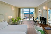 Atrium Platinum - Wohnbeispiel Doppelzimmer Deluxe Privatpool (Zimmercodierung DDR)
