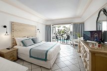 Mitsis Rodos Village - Wohnbeispiel Familienzimmer Gemeinschaftspool (Zimmercodierung FB1)