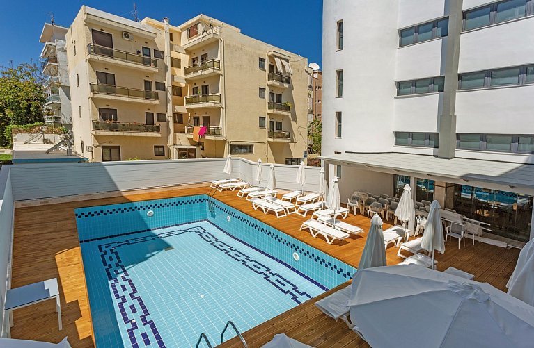 Rhodos Horizon City