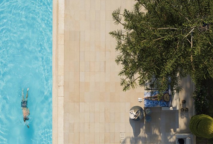 The Ixian Grand & All Suites