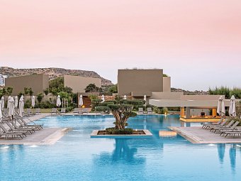 Amada Colossos Resort Elite Collection