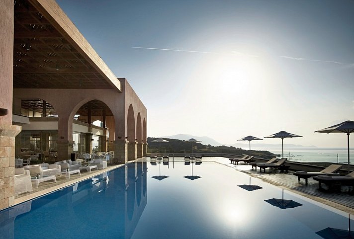 Boutique 5 Hotel & Spa