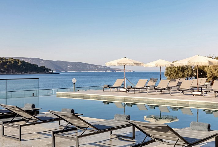 The Isolano, Cres, Autograph Collection