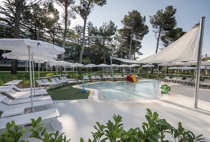 Park Punat by Falkensteiner