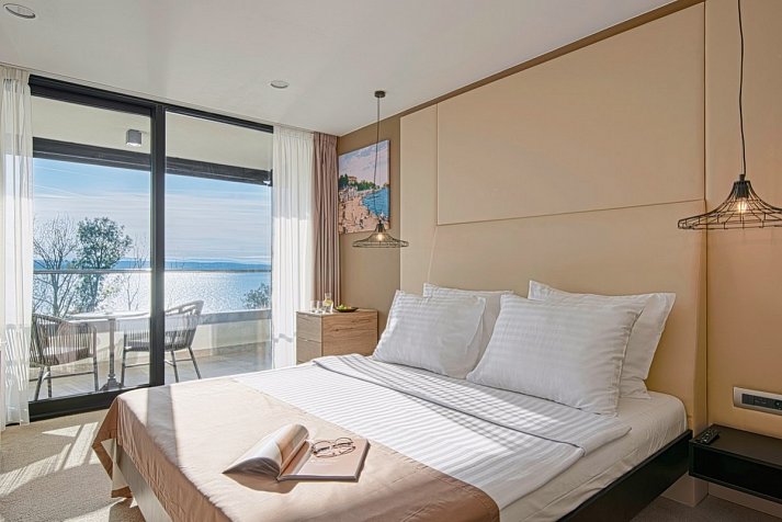 Boutique Hotel Esplanade - Wohnbeispiel Doppelzimmer Superior Meerseite (Zimmercodierung DSC)