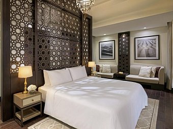 The Ritz-Carlton Ras Al Khaimah, Al Wadi Desert - Wohnbeispiel Al Rimal Pool Villa (Zimmercodierungen VB1 & VB2)