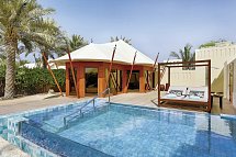 The Ritz-Carlton Ras Al Khaimah, Al Hamra Beach - Wohnbeispiel Al Naseem Tented Beach Pool Villa (Zimmercodierung VB2)