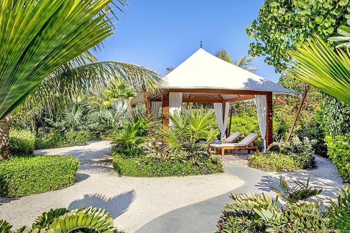 The Ritz-Carlton Ras Al Khaimah, Al Hamra Beach