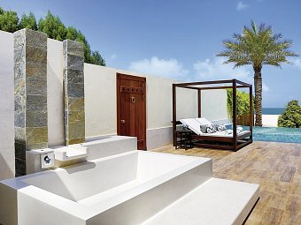 The Ritz-Carlton Ras Al Khaimah, Al Hamra Beach
