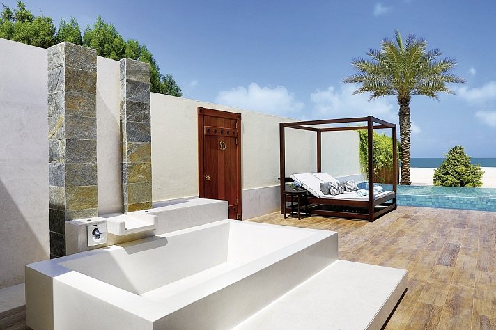 The Ritz-Carlton Ras Al Khaimah, Al Hamra Beach