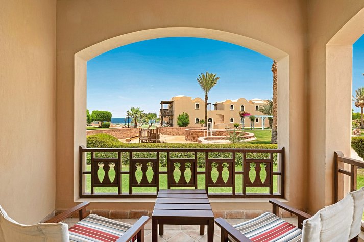 Swissôtel Resort El Quseir - Beispiel Balkon Doppelzimmer (Zimmercodierungen DB1 & DC1)