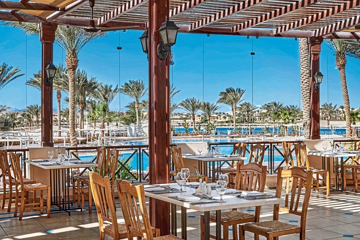 JAZ Lamaya Resort