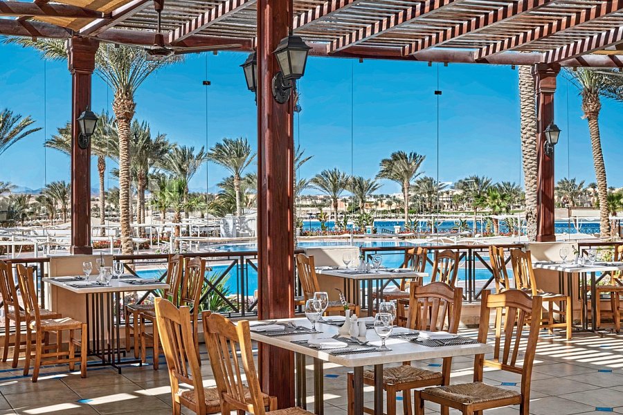 JAZ Lamaya Resort