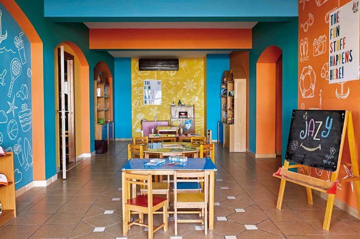 JAZ Lamaya Resort