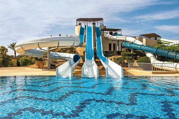 JAZ Lamaya Resort