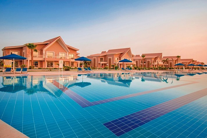Pickalbatros Sea World Resort