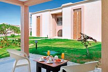 Pickalbatros Sea World Resort - Beispiel Balkon Doppelzimmer Standard Gartenblick (Zimmercodierungen DGG, DCG, DFG & EFG)
