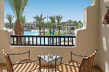 Pickalbatros Sands Port Ghalib - Beispiel Balkon Doppelzimmer Standard Poolblick (Zimmercodierungen DGP & DCP)