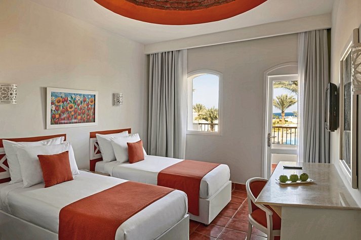 JAZ Neo Reef Marsa - Wohnbeispiel Doppelzimmer Standard Poolblick (Zimmercodierungen DGP & DCP)