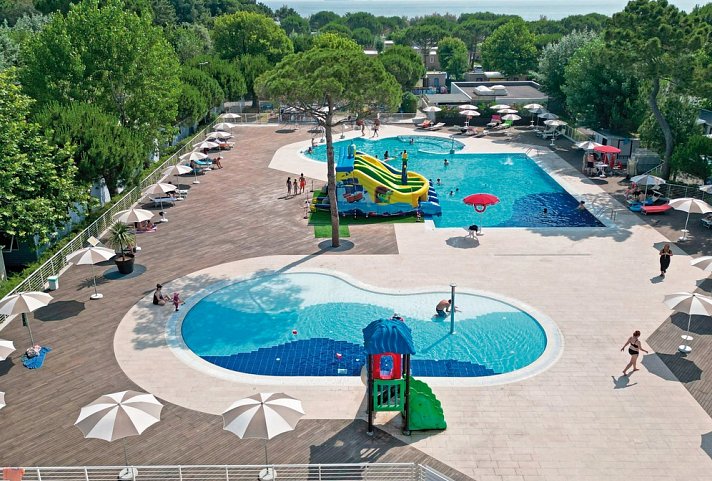 Marina Family Resort