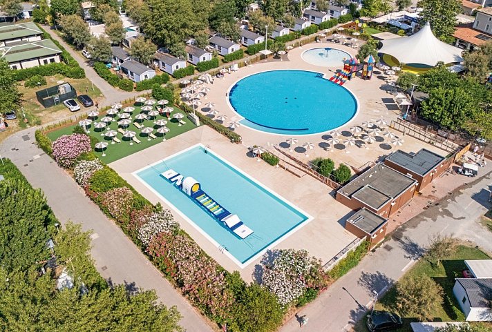 Vigna sul Mar Family Collection